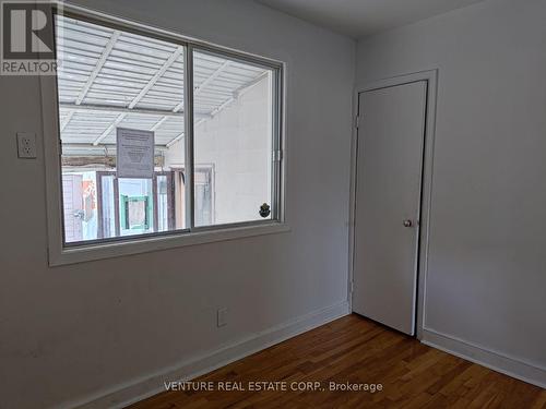 2647 Ayers Avenue, Ottawa, ON - Indoor Photo Showing Other Room