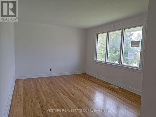 2647 Ayers Avenue, Ottawa, ON - Indoor Photo Showing Other Room