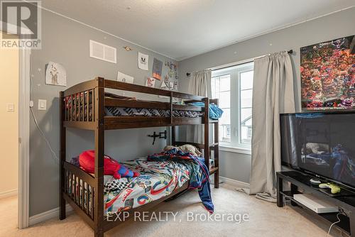 51 - 755 Linden Drive, Cambridge, ON - Indoor Photo Showing Bedroom