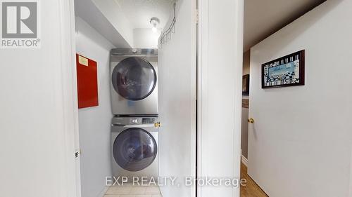 712 - 330 Mccowan Road, Toronto (Eglinton East), ON - Indoor Photo Showing Laundry Room