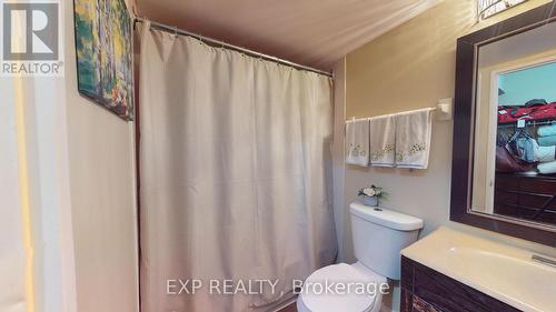 712 - 330 Mccowan Road, Toronto (Eglinton East), ON - Indoor Photo Showing Bathroom