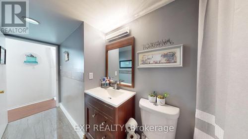 712 - 330 Mccowan Road, Toronto (Eglinton East), ON - Indoor Photo Showing Bathroom