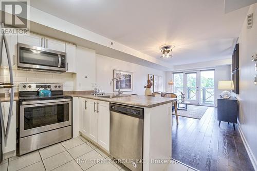 2311 - 20 Westmeath Lane, Markham (Cornell), ON - Indoor Photo Showing Kitchen