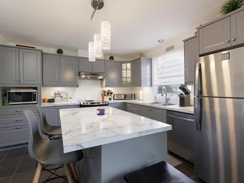 Kitchen - 416 Rue Des Frênes, Les Cèdres, QC - Indoor Photo Showing Kitchen With Double Sink With Upgraded Kitchen