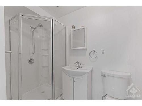 1401 Montresor Way, Ottawa, ON 