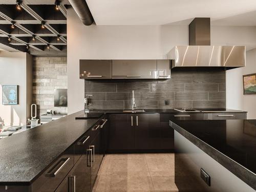 Kitchen - Ph-3-1455 Rue Sherbrooke O., Montréal (Ville-Marie), QC - Indoor Photo Showing Kitchen With Upgraded Kitchen