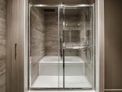 Ensuite bathroom - 