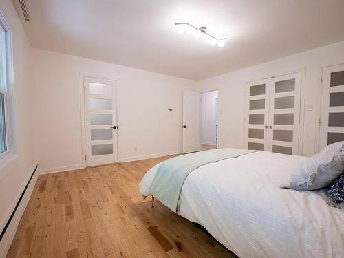 Master bedroom - 935 Rue Boissy, Saint-Lambert, QC - Indoor Photo Showing Bedroom