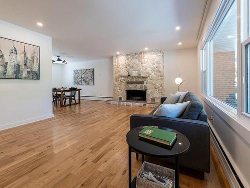 Salon - 935 Rue Boissy, Saint-Lambert, QC - Indoor Photo Showing Living Room With Fireplace