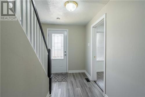 215 Louisa Street, Cornwall, ON - Indoor Photo Showing Other Room