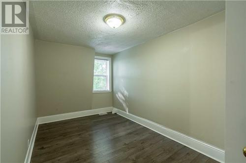 215 Louisa Street, Cornwall, ON - Indoor Photo Showing Other Room