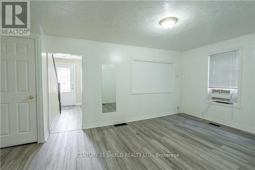 215 Louisa Street, Cornwall (717 - Cornwall), ON - Indoor Photo Showing Other Room