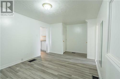 215 Louisa Street, Cornwall, ON - Indoor Photo Showing Other Room