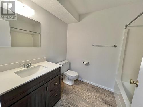 200 Bettcher Street, Quesnel, BC - Indoor Photo Showing Bathroom