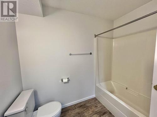 200 Bettcher Street, Quesnel, BC - Indoor Photo Showing Bathroom