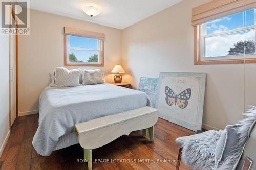 394 4Th Street W, Collingwood, ON - Indoor Photo Showing Bedroom