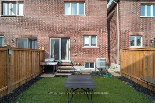 9 Yately Street, Brampton (Northwest Brampton), ON 