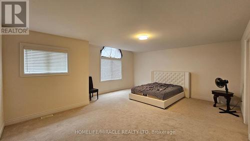 -Upper - 4 Lavallee Crescent, Brampton, ON - Indoor Photo Showing Bedroom