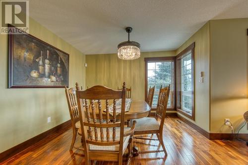 5144 Riverview  Road, Fairmont Hot Springs, BC - Indoor Photo Showing Dining Room