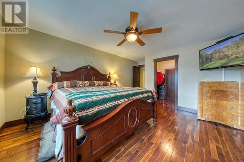 5144 Riverview  Road, Fairmont Hot Springs, BC - Indoor Photo Showing Bedroom