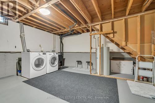 198 - 230 Clarke Road, London, ON - Indoor Photo Showing Laundry Room