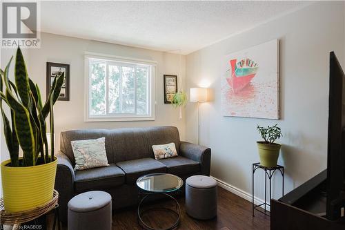 Nice den/office area - 160 Morpeth Street Unit# 19, Southampton, ON - Indoor Photo Showing Living Room