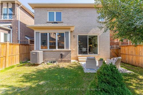 3196 Preserve Drive, Oakville, ON - Outdoor