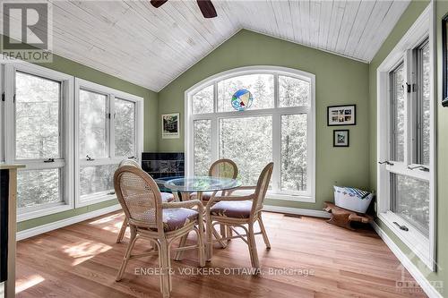 1020 Carson Trail, North Frontenac (Frontenac North), ON - Indoor Photo Showing Dining Room