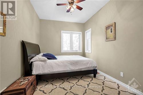 1020 Carson Trail, North Frontenac (Frontenac North), ON - Indoor Photo Showing Bedroom