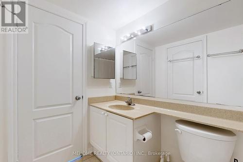 1805 - 12 Sudbury Street, Toronto (Niagara), ON - Indoor Photo Showing Bathroom