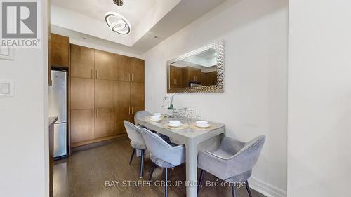 447A Queen Street E, Toronto, ON - Indoor Photo Showing Dining Room