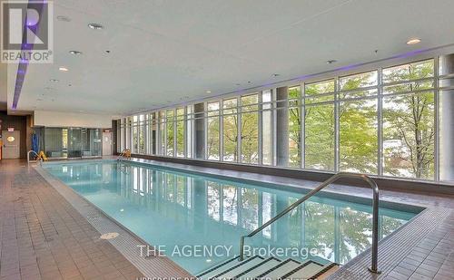 738 - 2885 Bayview Avenue, Toronto (Bayview Village), ON - Indoor Photo Showing Other Room With In Ground Pool