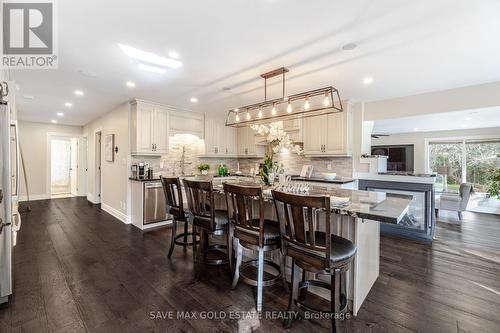 362 King Street, Caledon, ON - Indoor Photo Showing Dining Room