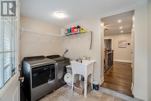 362 King Street, Caledon, ON - Indoor Photo Showing Laundry Room