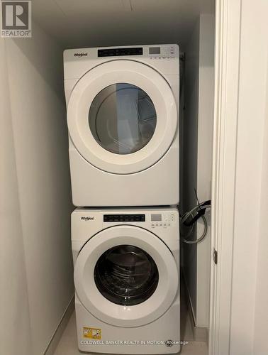 302 - 30 Samuel Wood Way, Toronto (Islington-City Centre West), ON - Indoor Photo Showing Laundry Room