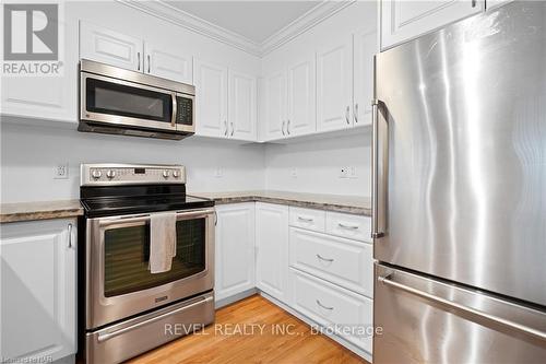 111 - 141 Vansickle Road, St. Catharines, ON - Indoor Photo Showing Kitchen