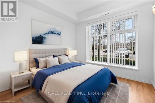 111 - 141 Vansickle Road, St. Catharines, ON - Indoor Photo Showing Bedroom