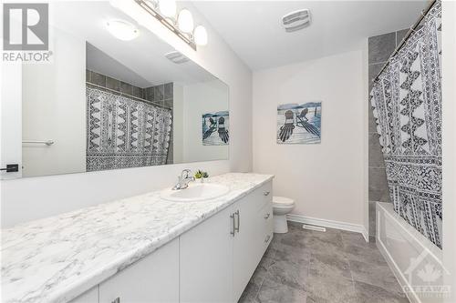 331 Spreadwing Way, Ottawa, ON - Indoor Photo Showing Bathroom