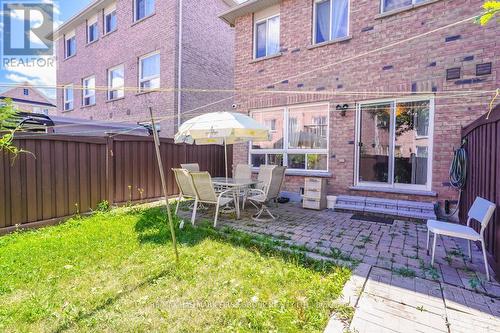 5 Goulden Crescent, Toronto (Clairlea-Birchmount), ON 