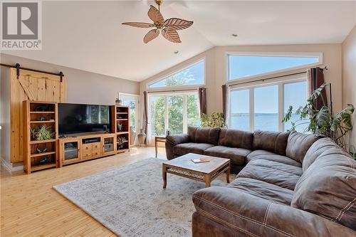 563 Island View Drive, Golden Lake, ON - Indoor Photo Showing Living Room