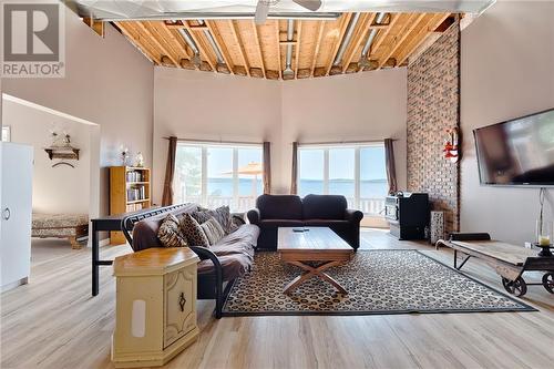 563 Island View Drive, Golden Lake, ON - Indoor Photo Showing Living Room