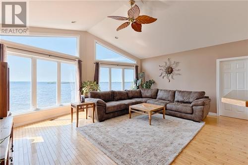 563 Island View Drive, Golden Lake, ON - Indoor Photo Showing Living Room