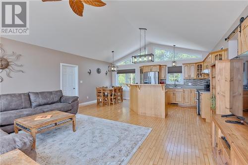 563 Island View Drive, Golden Lake, ON - Indoor Photo Showing Living Room