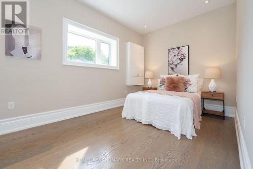 104 Dexter Road, Richmond Hill, ON - Indoor Photo Showing Bedroom