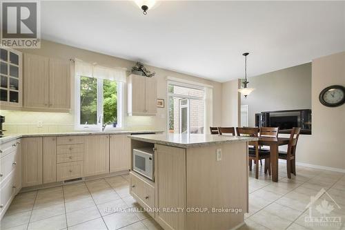 68 Tradewinds Drive, Ottawa, ON - Indoor Photo Showing Kitchen