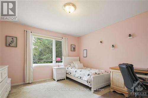 68 Tradewinds Drive, Ottawa, ON - Indoor Photo Showing Bedroom