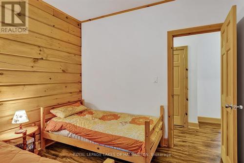 1880 Boldts Lane, Minden Hills, ON - Indoor Photo Showing Bedroom