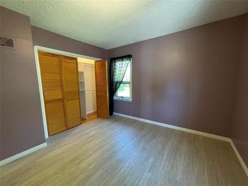 121155 Pth 5 Highway, Mccreary, MB - Indoor Photo Showing Other Room