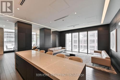 1002 - 2221 Yonge Street, Toronto, ON - Indoor