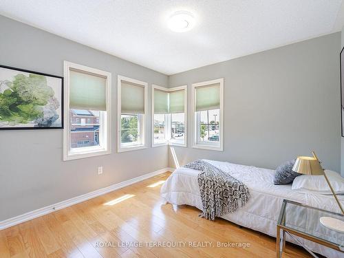 36 Chokecherry Cres, Markham, ON - Indoor Photo Showing Bedroom